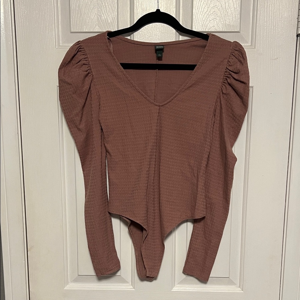 Wild Fable Mauve Puff Sleeve Bodysuit